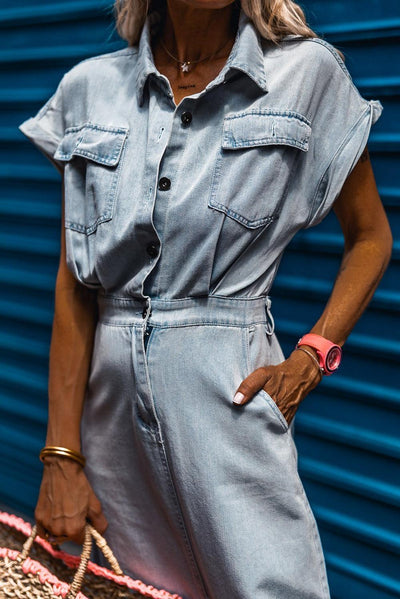 Isabelle - Denim dress with elegant short batwing sleeves