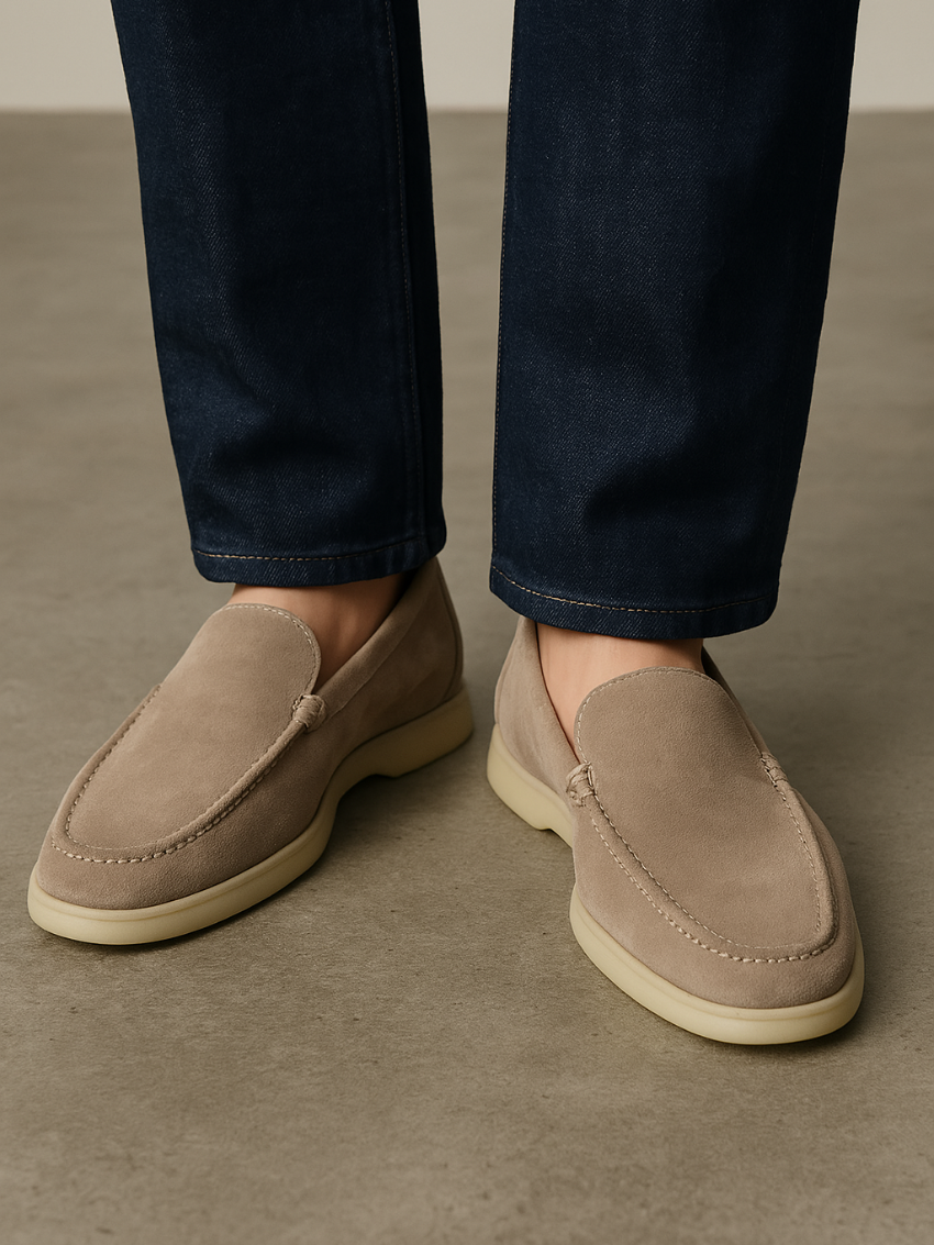 Refined suede loafers – Beige