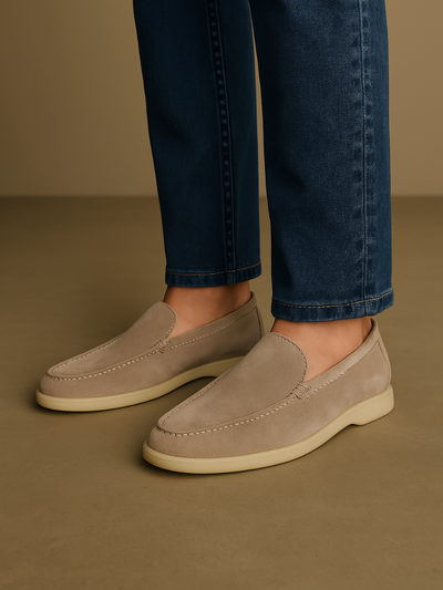Refined suede loafers – Beige