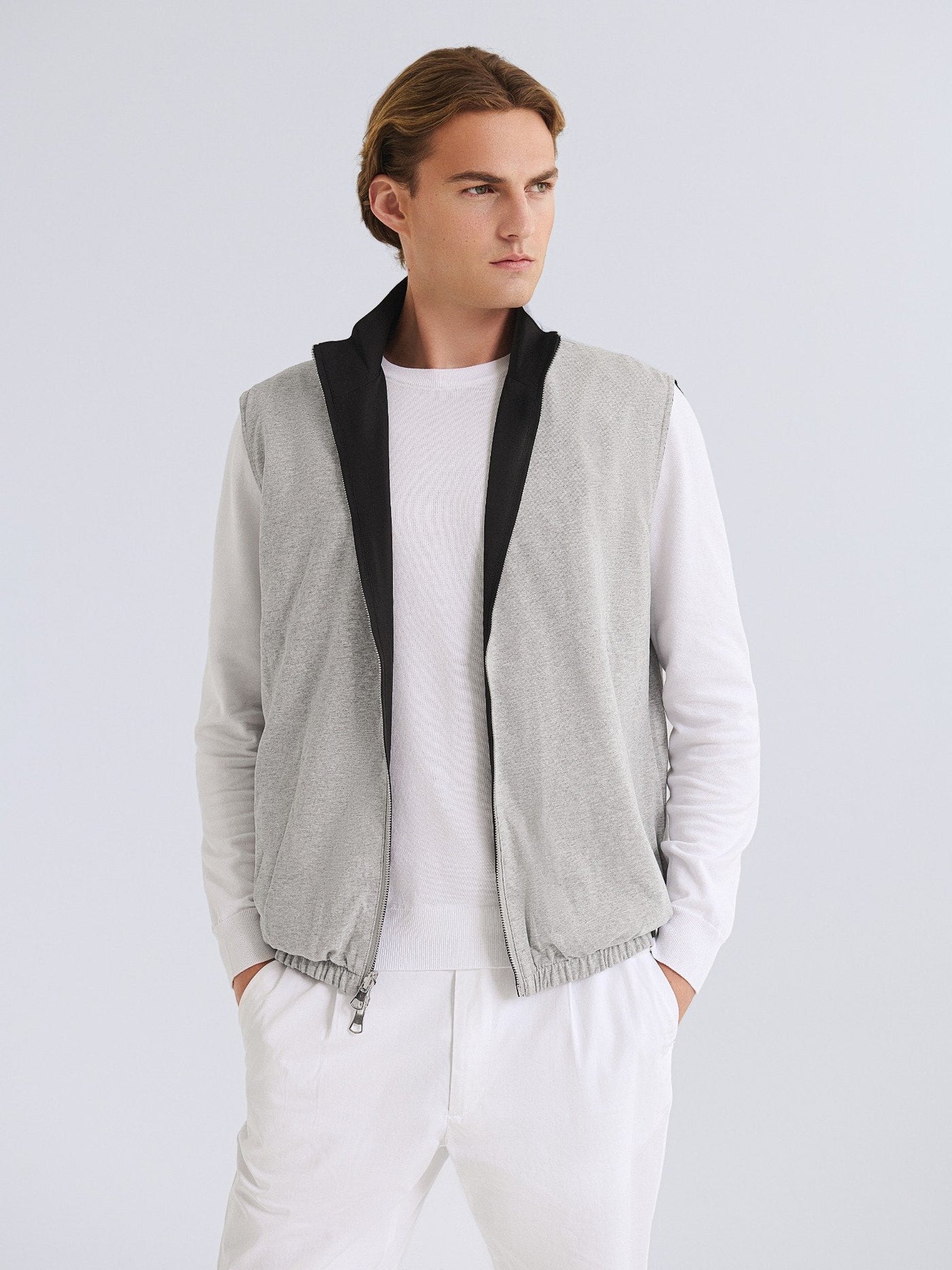 Lightweight 2-in-1 Vest – Black